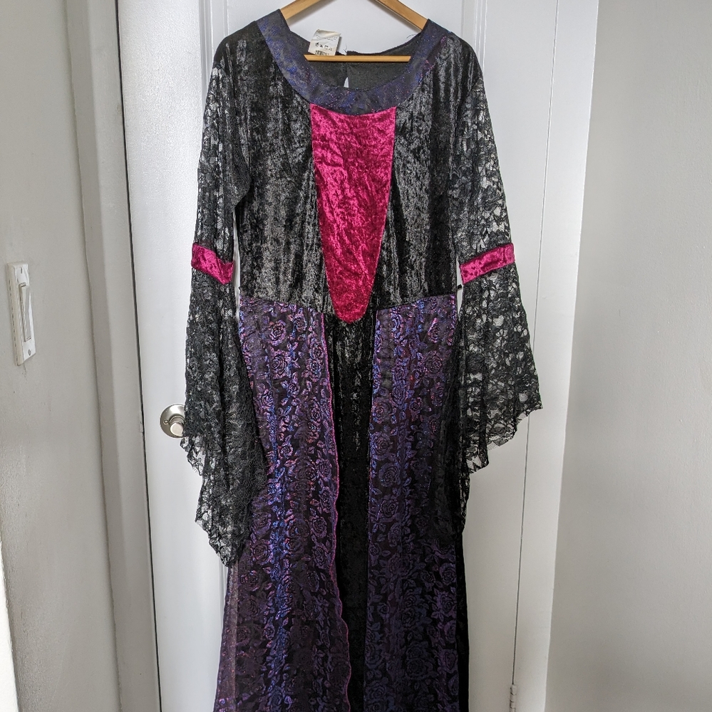 Women's Plus Size Halloween Costume